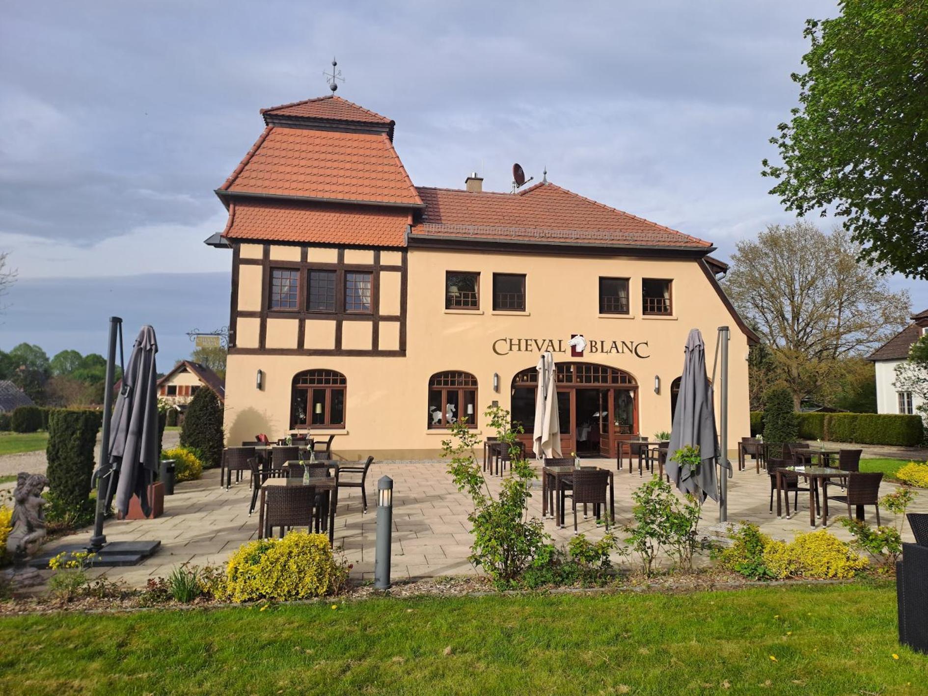 Bernsteinschloss Wendorf  Buitenkant foto